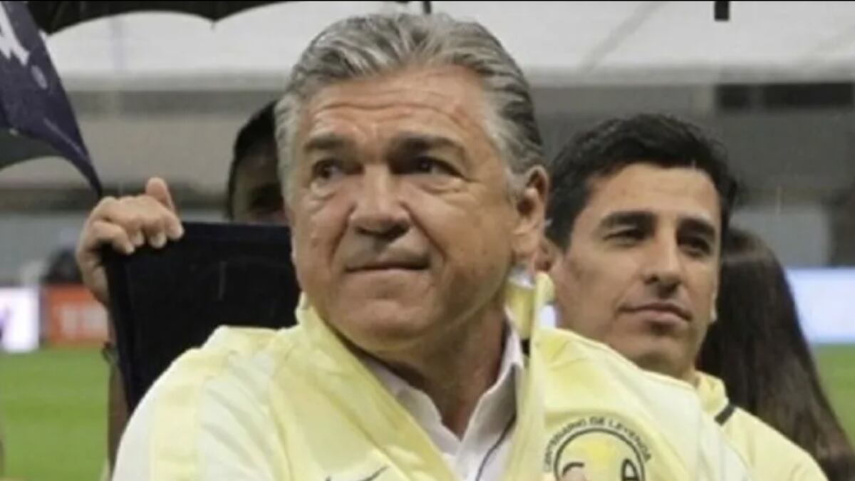 Héctor Zelada y mira lo que dijo la leyenda del Club América de la eliminación frente a Chivas