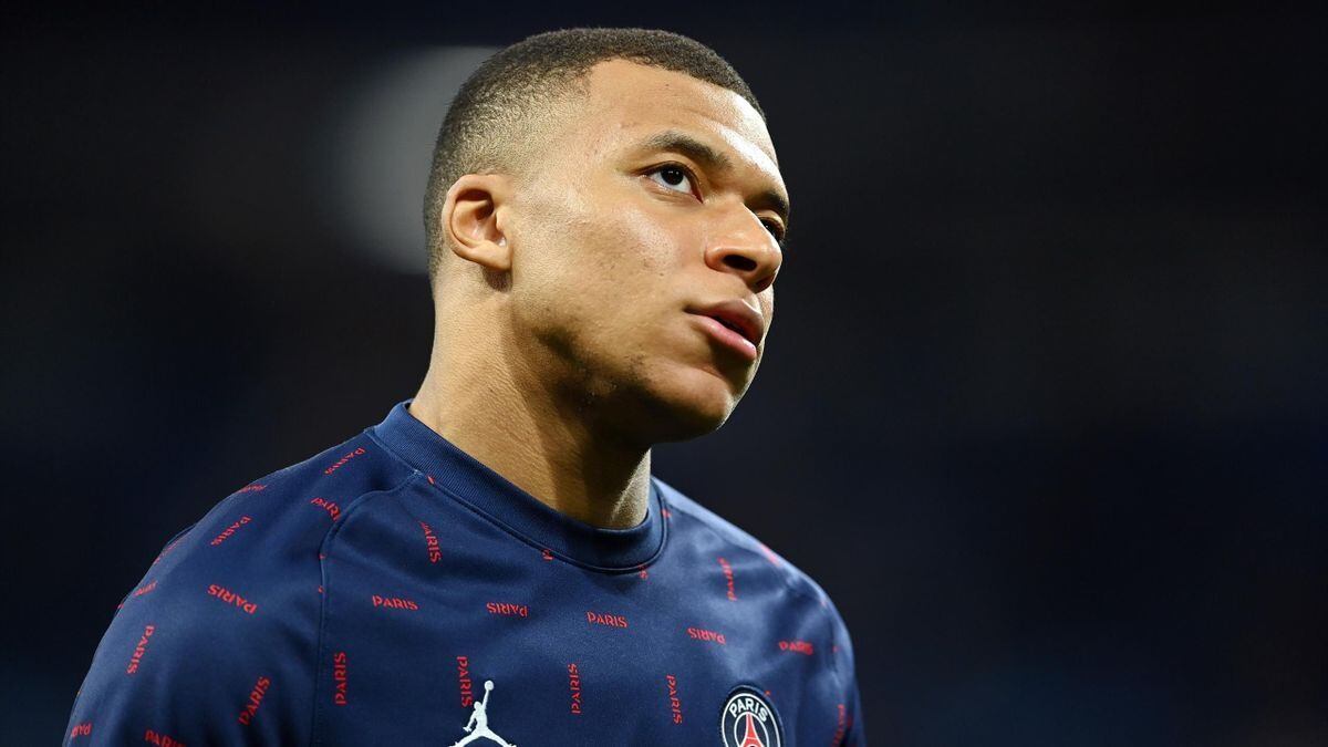 The last effort to keep Kylian Mbappé at PSG would cost more than 200 million euros