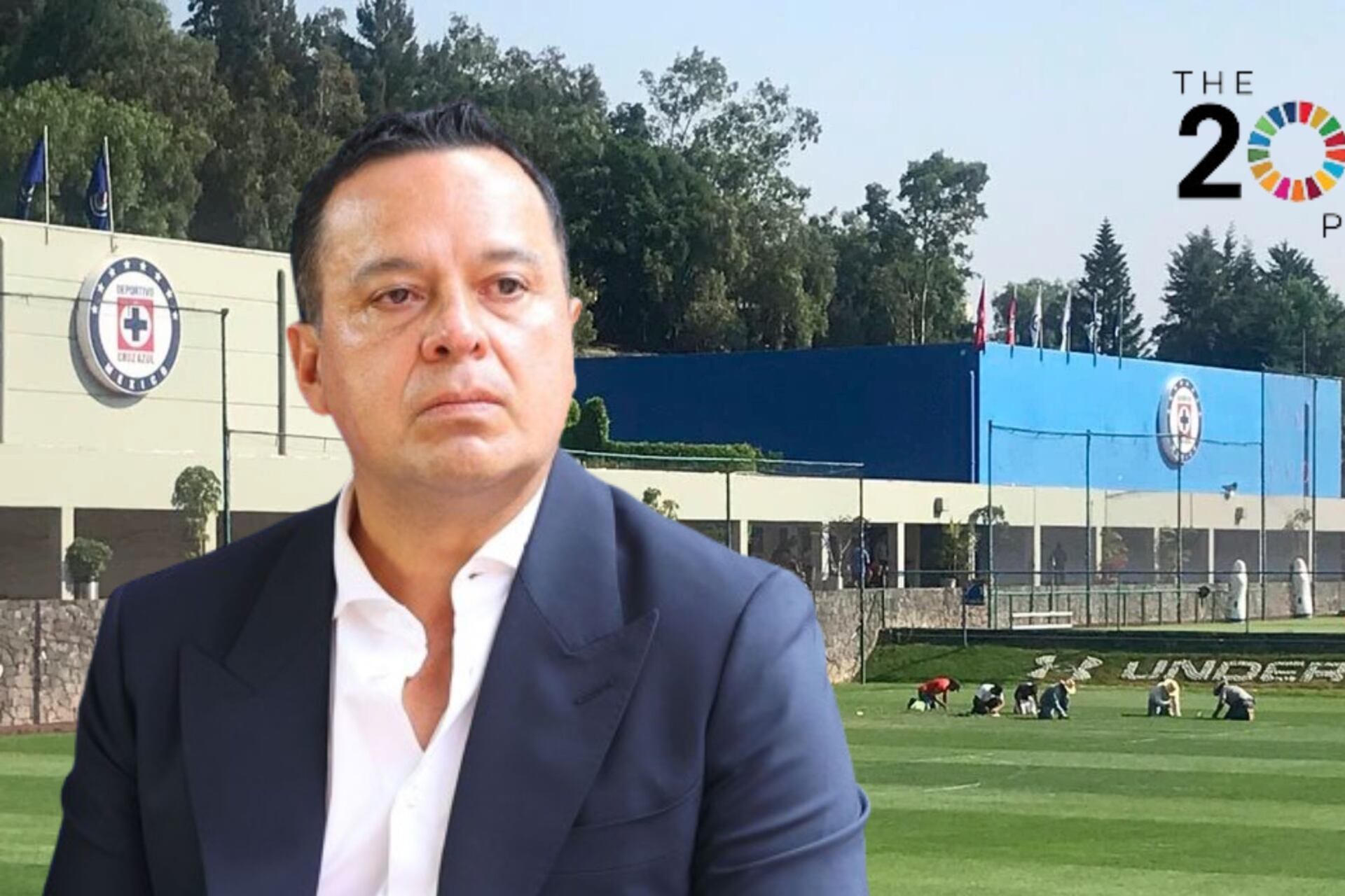 La promesa de Víctor Velázquez al fan de Cruz Azul, mínimo a 2030, podría verse