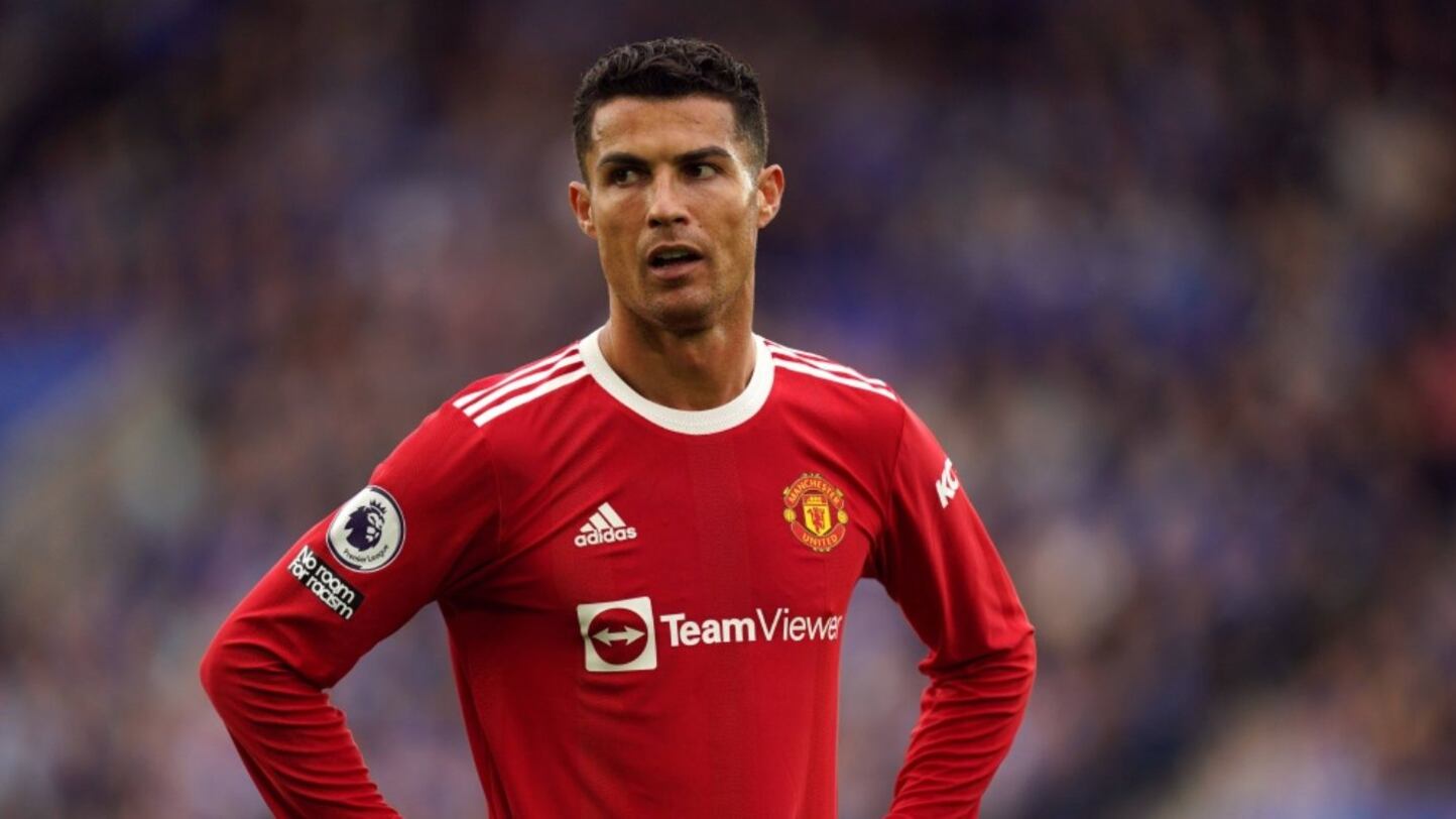Cristiano Ronaldo almost emulates goal with Madrid for Manchester United