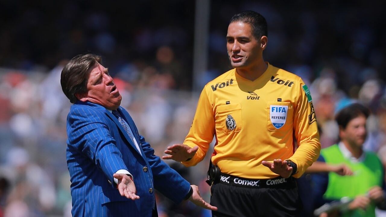 Miguel Herrera rompe el silencio y revela el motivo por el cual los árbitros no le pitan penales a favor del América