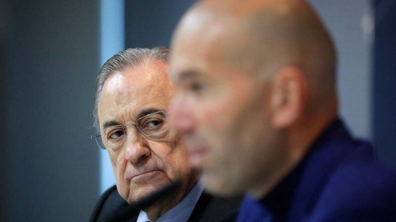 Florentino Pérez estaría furioso con Zinedine Zidane por poner a los líderes del equipo en su contra