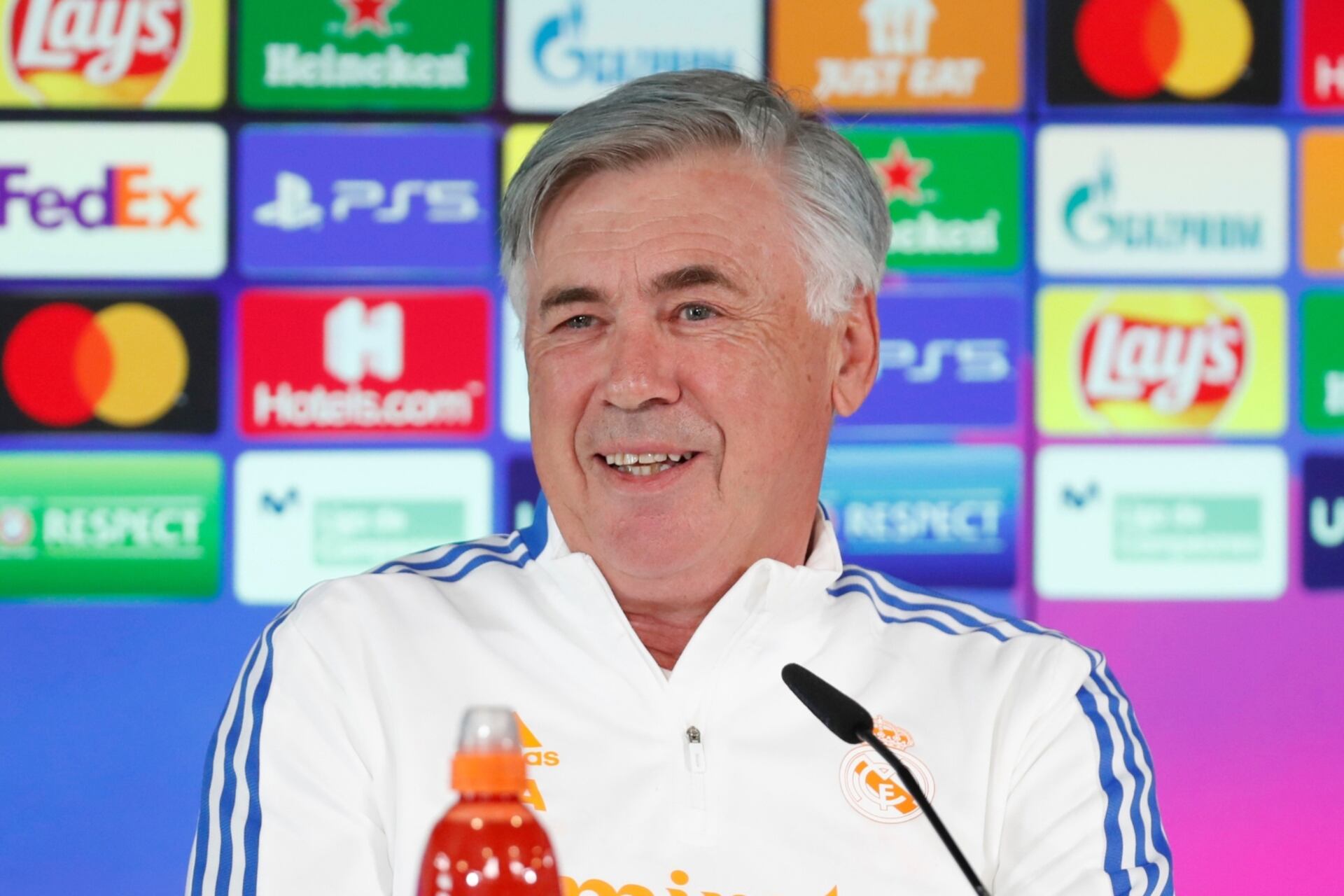 Sonríe Ancelotti, filtran al árbitro que pitaría al Madrid ante Bayern por Champions