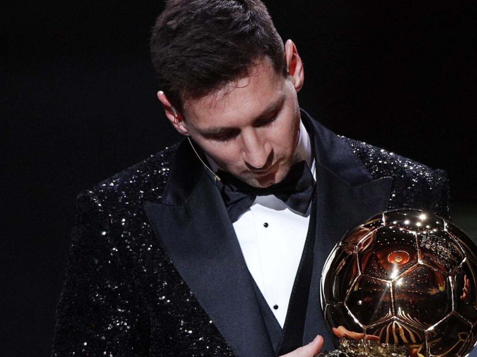 Scandal in France, PSG allegedly intervened for Messi to win this important award