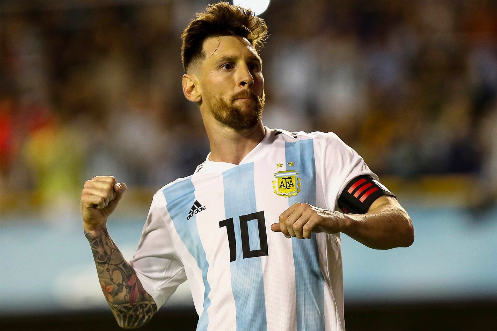 La nueva marca de Lionel Messi con la que se acerca a Diego Maradona
