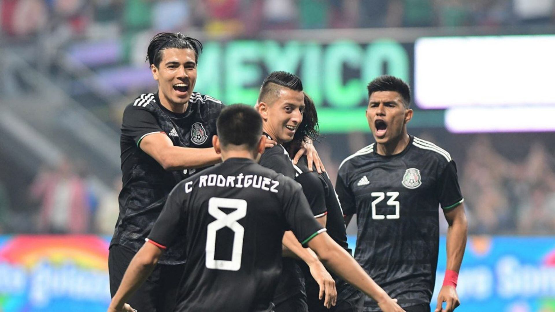 Bayern Munich is after a Mexican striker that could be what Mexico National Team needs