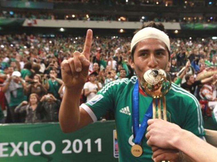 De ser el mejor jugador del mundo en 2011 mira ahora el desconocido equipo en el que jugará Julio Gómez