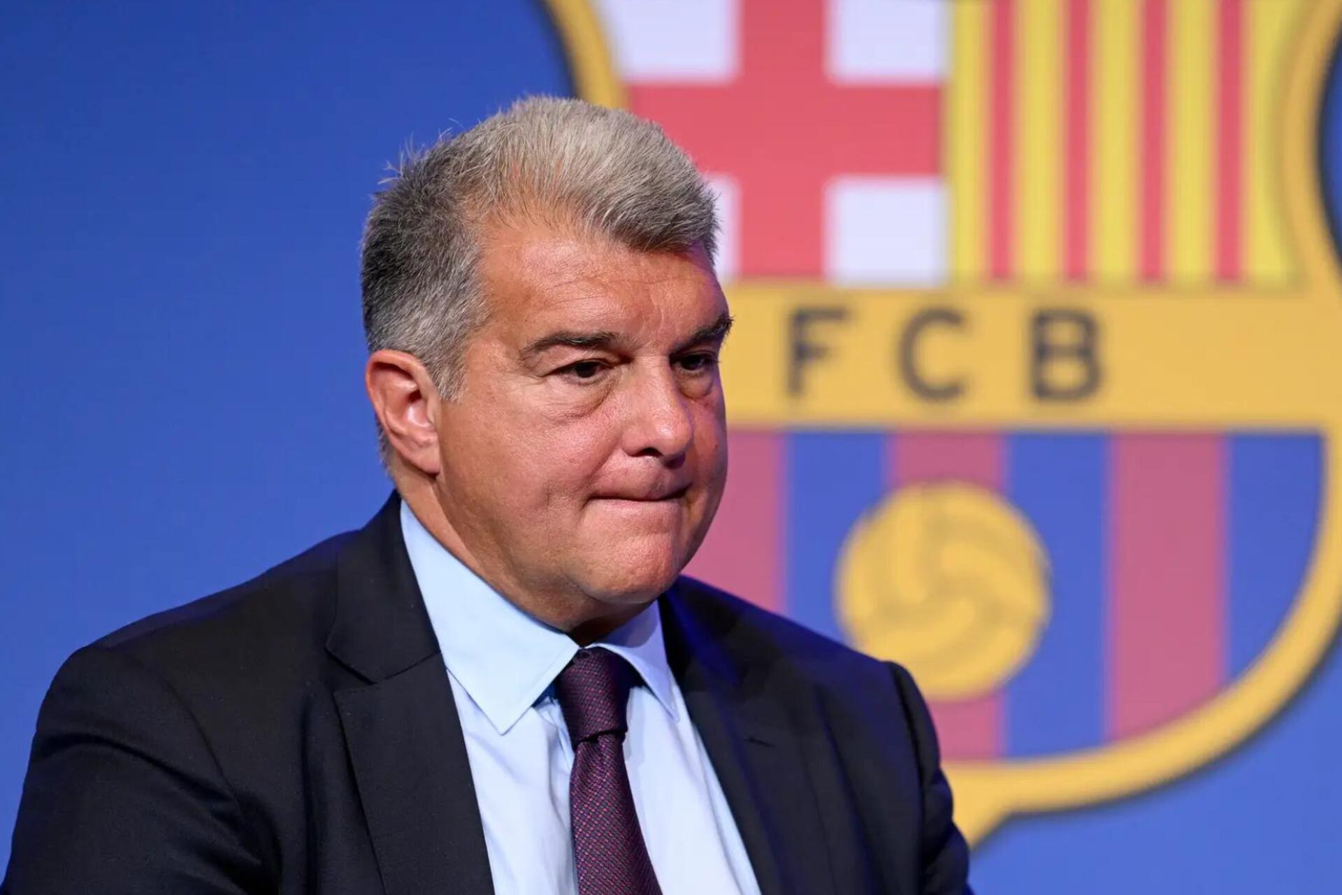 Barça sufre por dinero pero Laporta preguntó por delantero de 75 millones