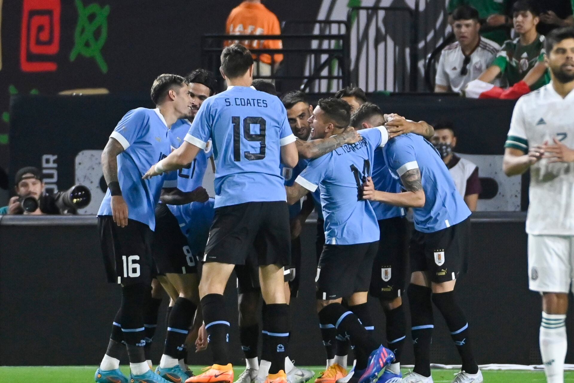 Después del baile que le puso Uruguay, Martino recurre a jugadores de Cruz Azul