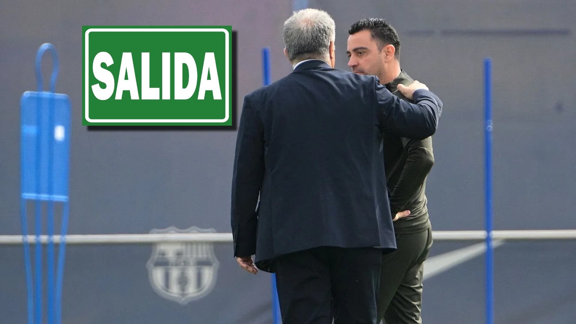 Laporta no da la cara y mira quién del Barça le pidió a Xavi que renuncie