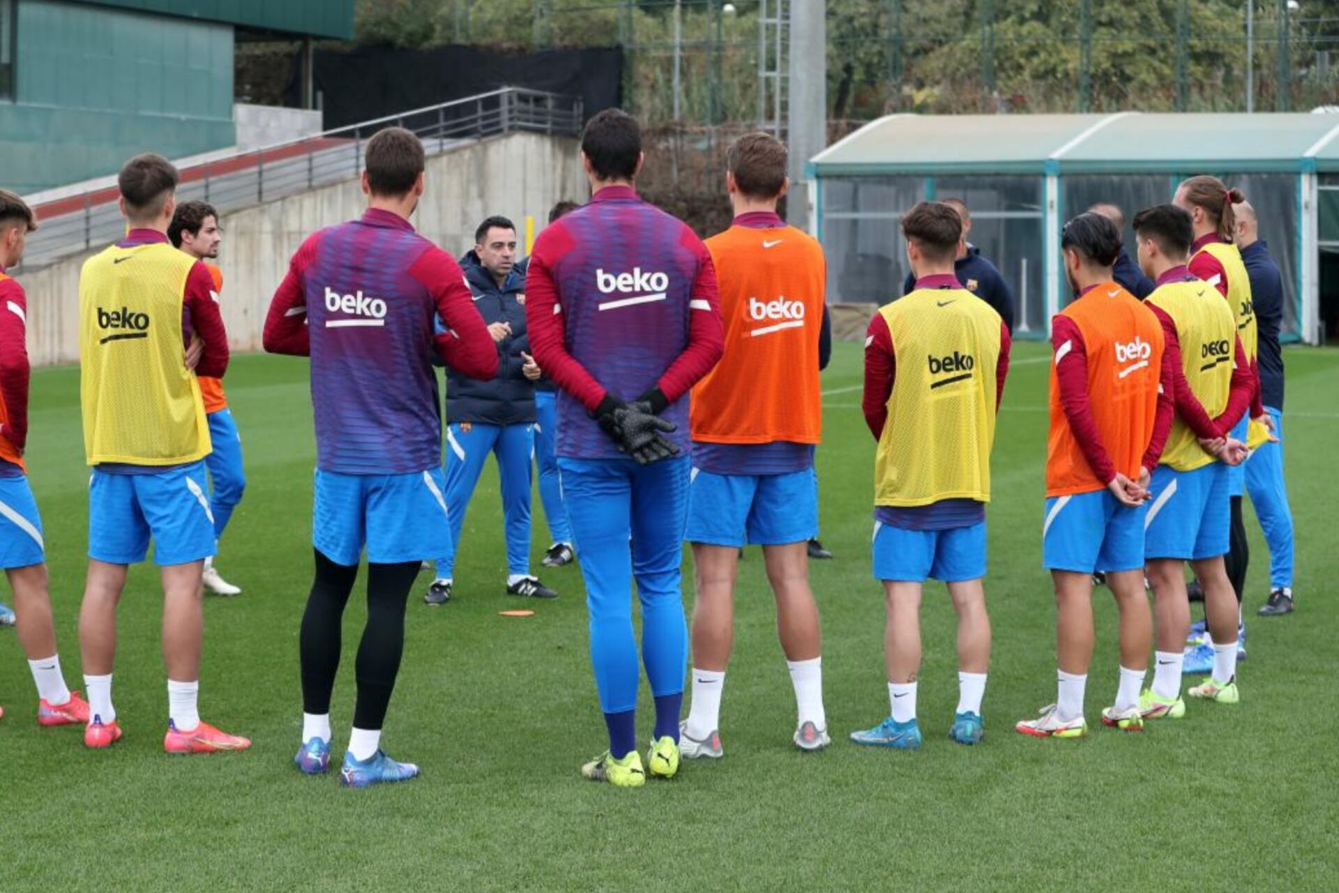 4 jugadores del Barça prefirieron entrenar en su día libre, para vapulear al PSG