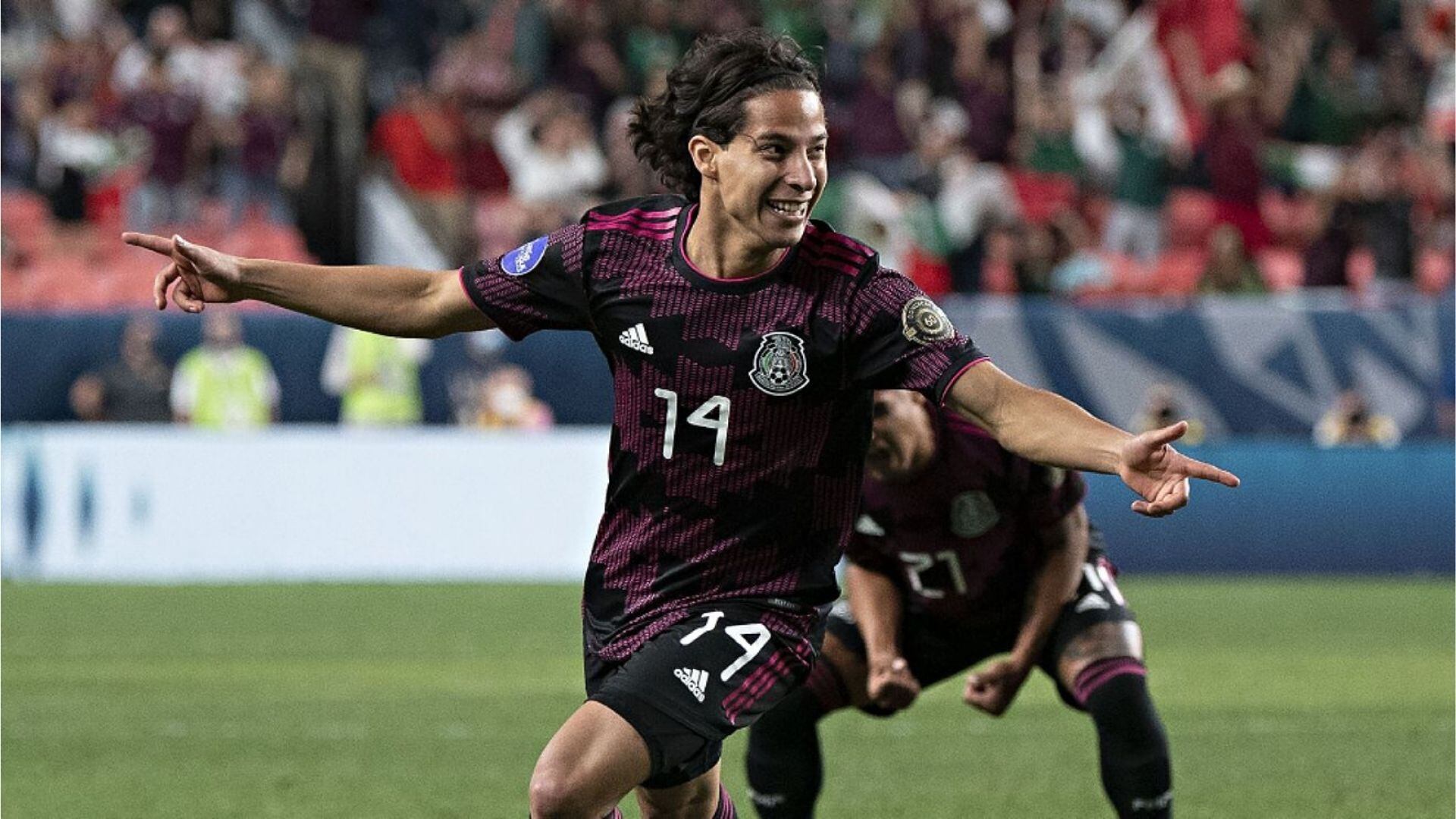 After the penalty he received, this is Diego Lainez’s new nickname