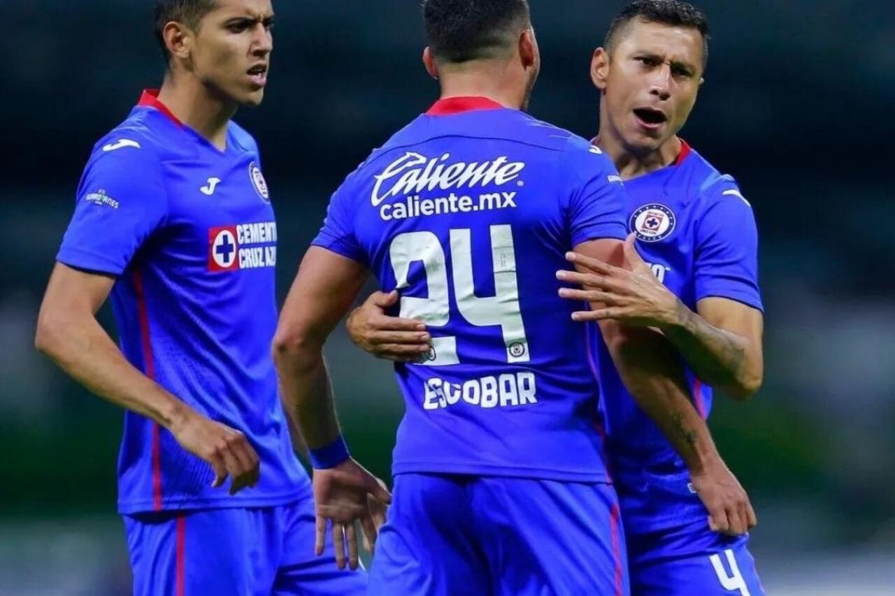 Two Cruz Azul players whose contract expires soon will renew with the club
