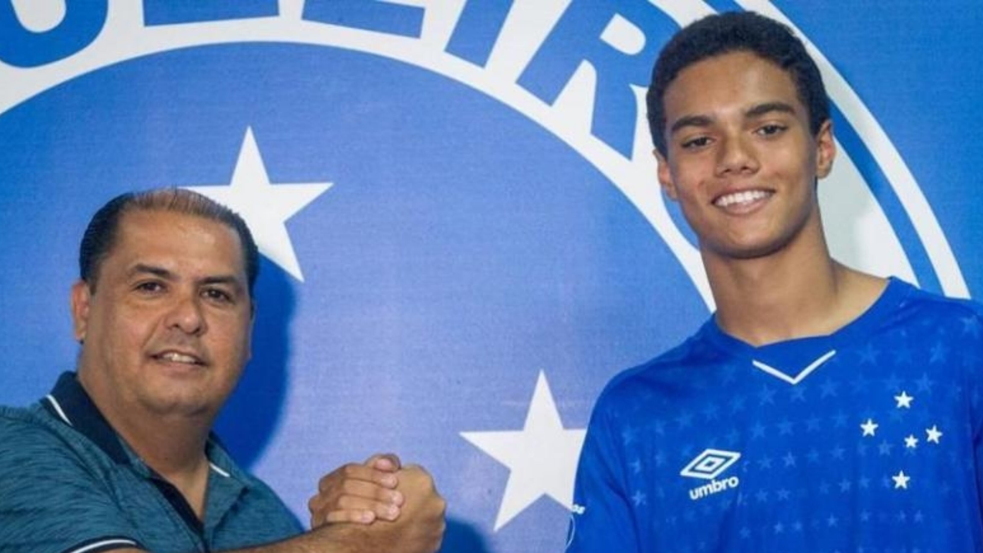 How Joao Mendes plays, the son of Ronaldinho, who is a professional footballer