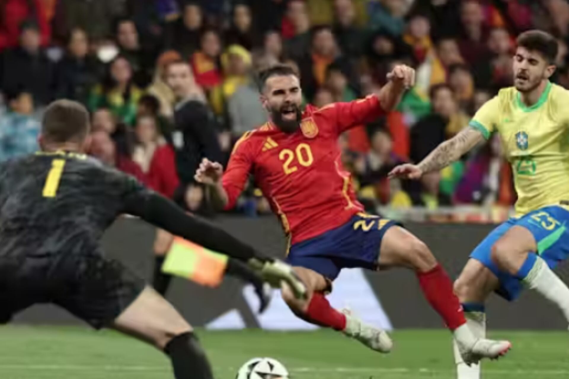 (VIDEO) De héroe a villano, Brasil empató a España al último gracias a Carvajal