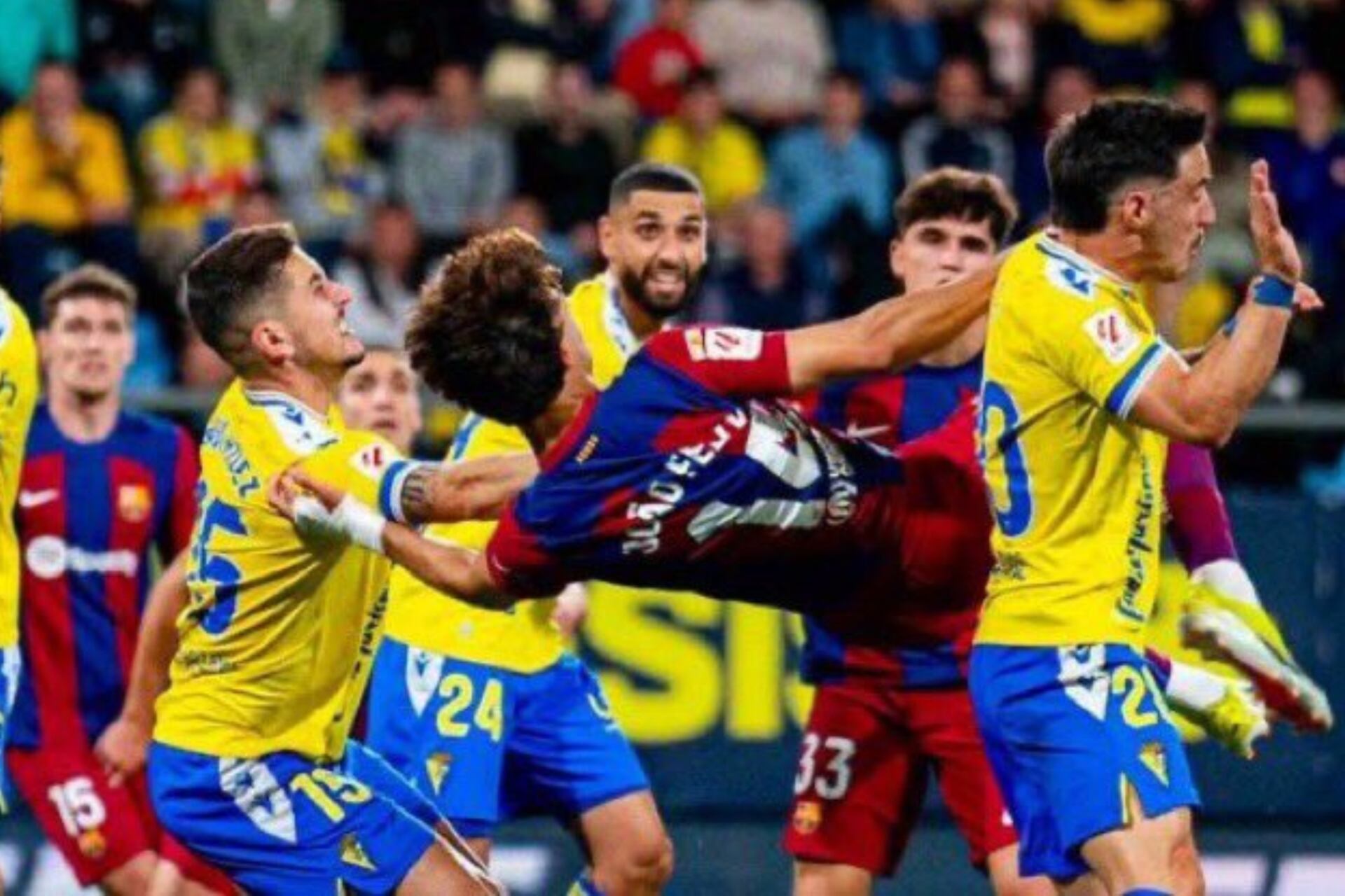 (VIDEO) El Barça se tomó Cádiz y ganó con golazo de João Félix a lo Ronaldinho