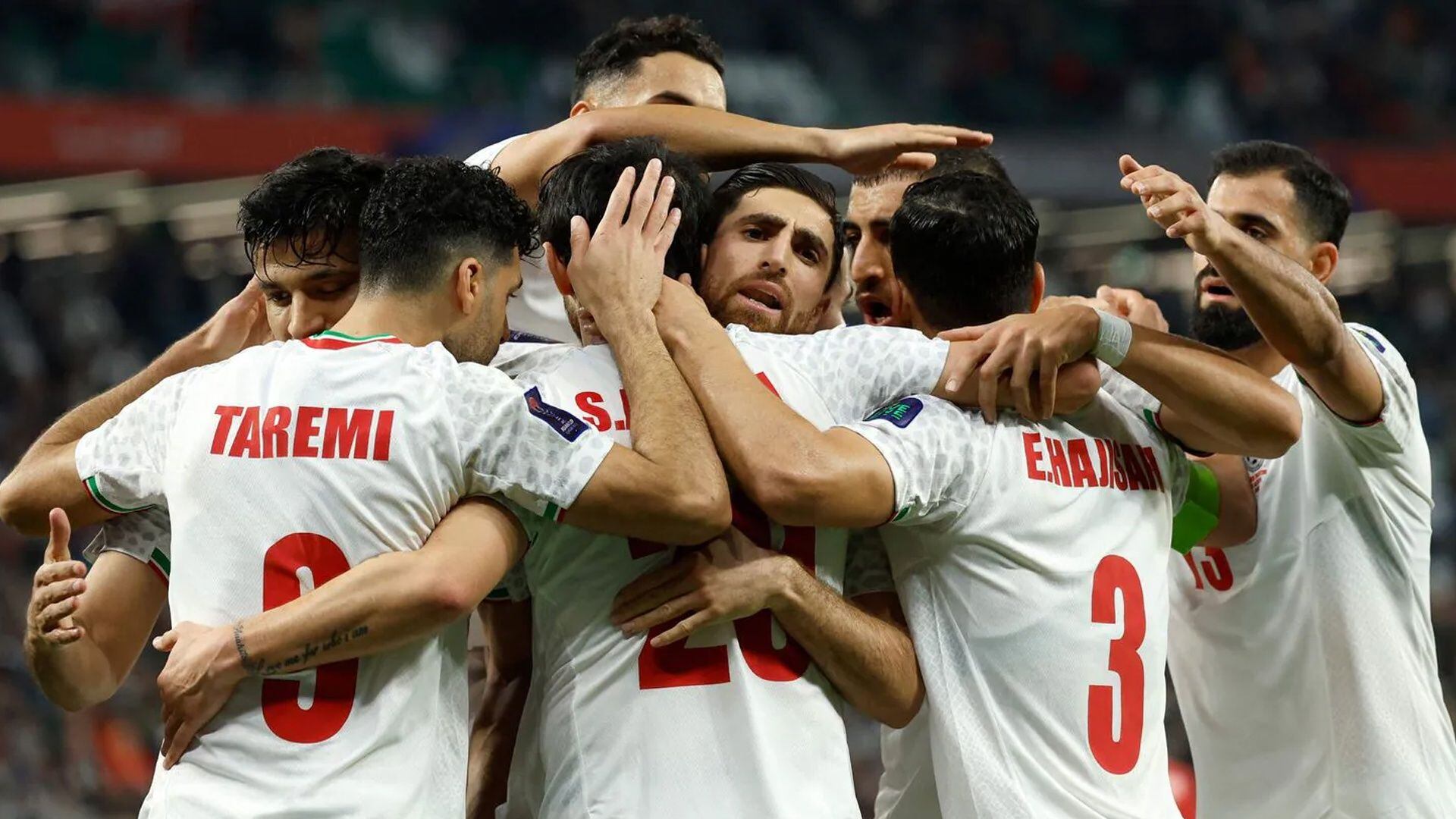 El fútbol los une, Irán muestra solidaridad con Palestina antes de una cómoda victoria
