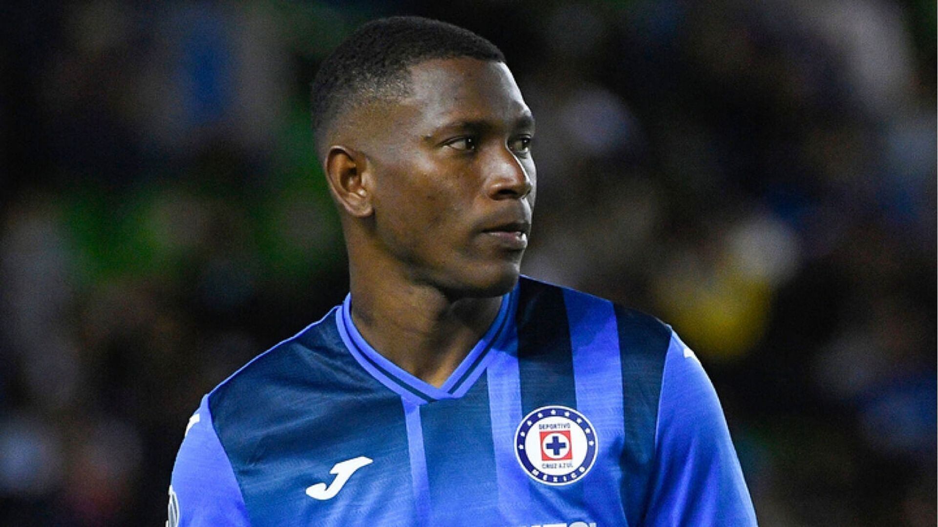 Cruz Azul is already looking for a new striker now that Brayan Angulo left