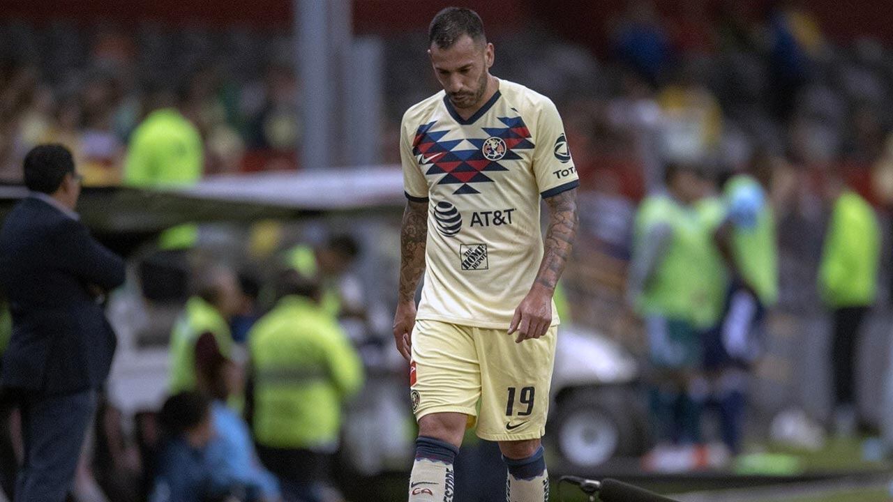 Miguel Herrera sentará a Emanuel Aguilera y ya tiene a su reemplazo para el juego ante Chivas