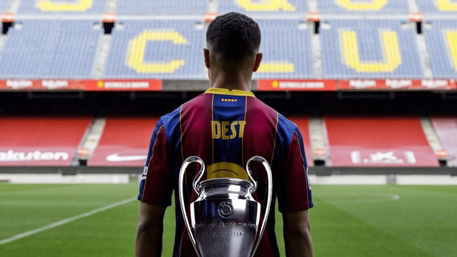 A horas de dejar el Barça, así le fue a Dest con su club camino a la Champions